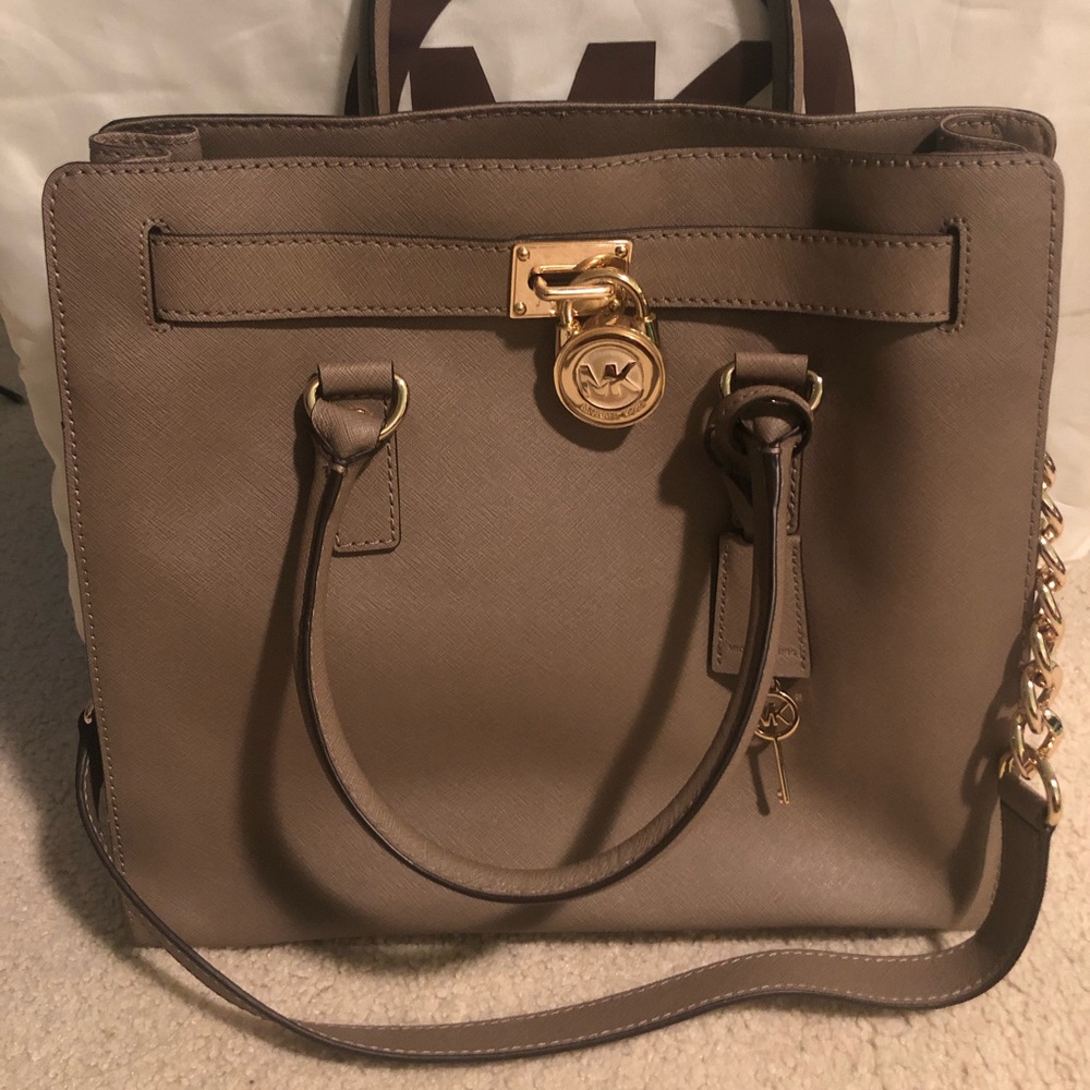 Michael Kors Hamilton Large-Like new condition
